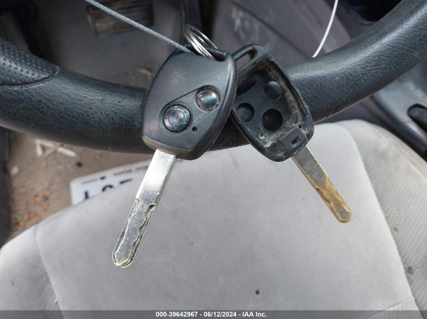 2008 Honda Civic Lx VIN: 1HGFA165X8L067653 Lot: 39642967