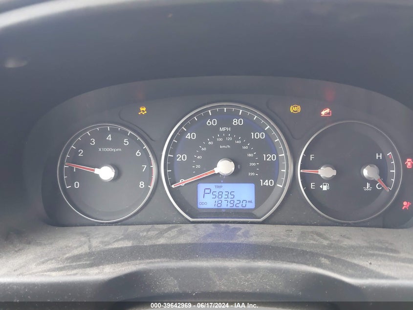 2012 Hyundai Santa Fe Limited V6 VIN: 5XYZK4AG8CG162154 Lot: 39642969