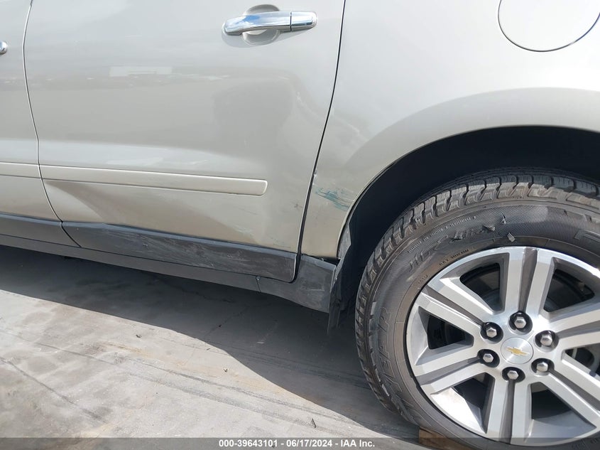 2017 CHEVROLET TRAVERSE 2LT - 1GNKRHKD1HJ179000