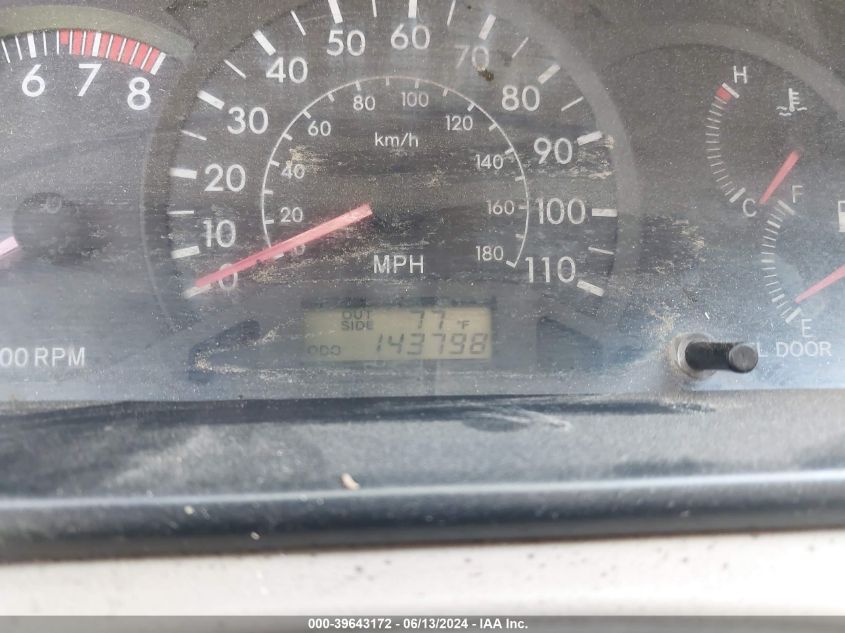 2004 Toyota Corolla Ce VIN: 1NXBR32EX4Z260702 Lot: 39643172