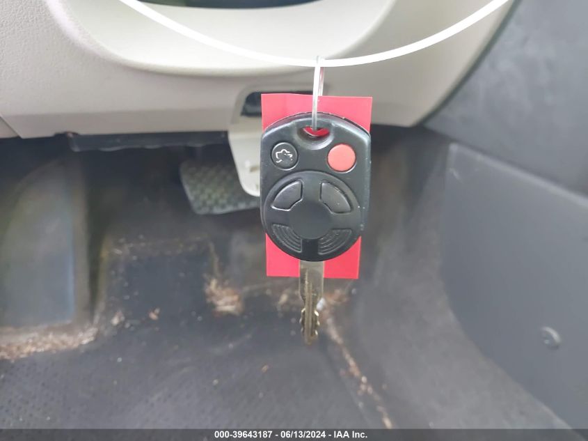 2010 Ford Fusion Hybrid VIN: 3FADP0L38AR125029 Lot: 39643187