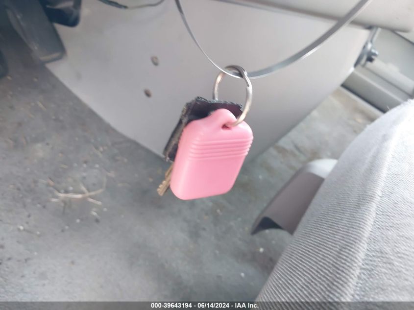 2007 Ford Freestar Se VIN: 2FMZA51217BA27990 Lot: 39643194