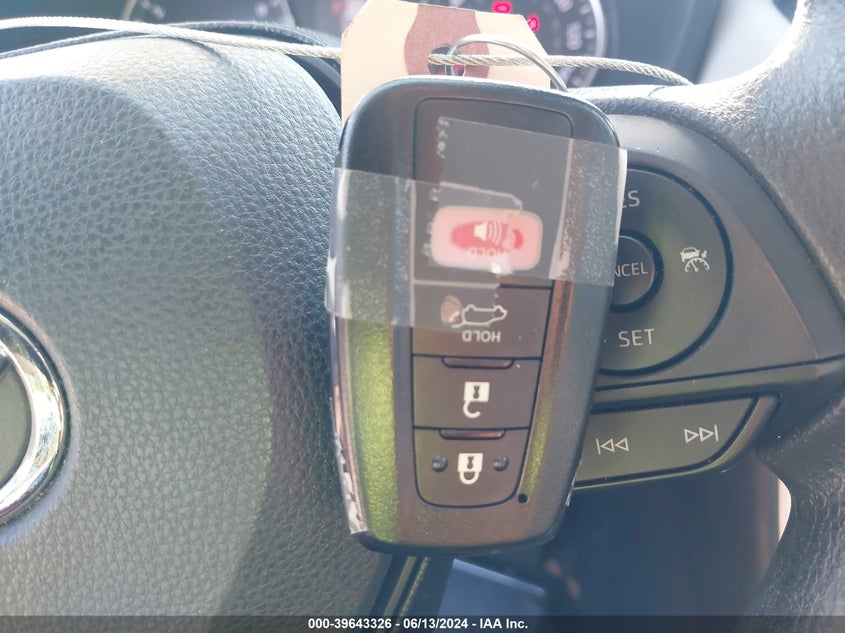 2019 TOYOTA RAV4 XLE - 2T3P1RFV2KC038753