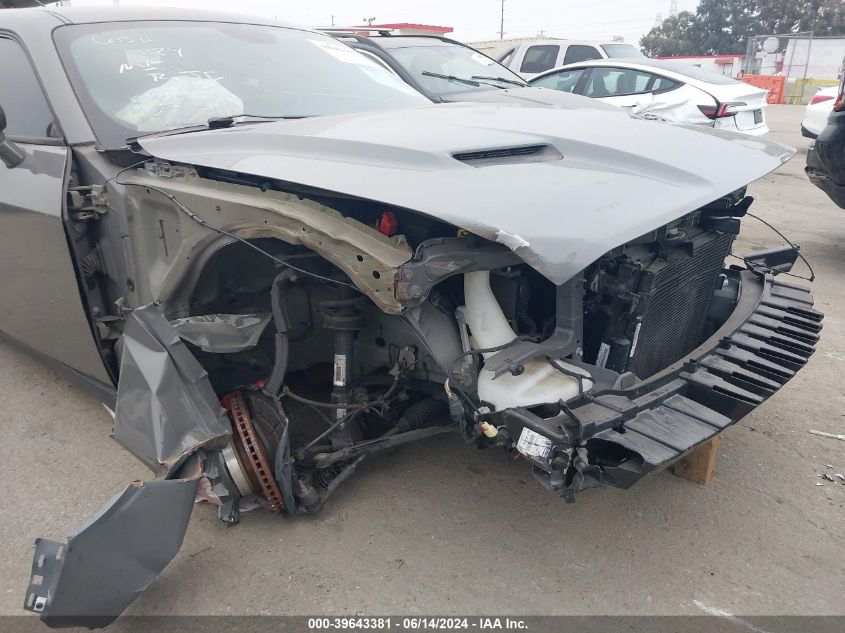 2018 Dodge Challenger Sxt VIN: 2C3CDZAG6JH297018 Lot: 39643381