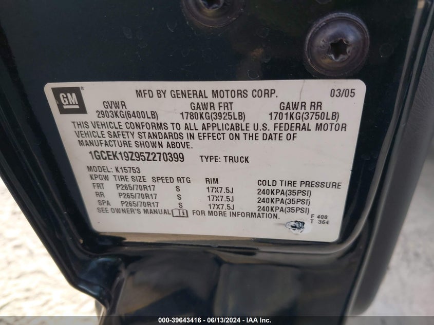 2005 Chevrolet Silverado 1500 Z71 VIN: 1GCEK19Z95Z270399 Lot: 39643416