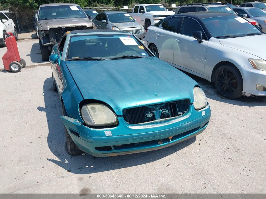 1998 Mercedes-Benz Slk 230 VIN: WDBKK47F9WF077197 Lot: 39643545
