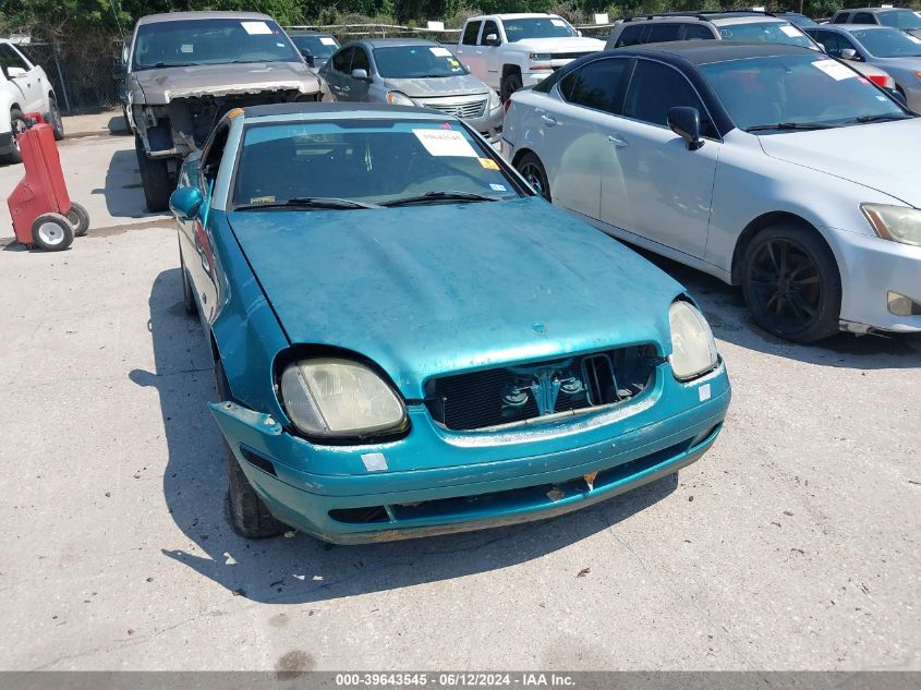 1998 Mercedes-Benz Slk 230 VIN: WDBKK47F9WF077197 Lot: 39643545