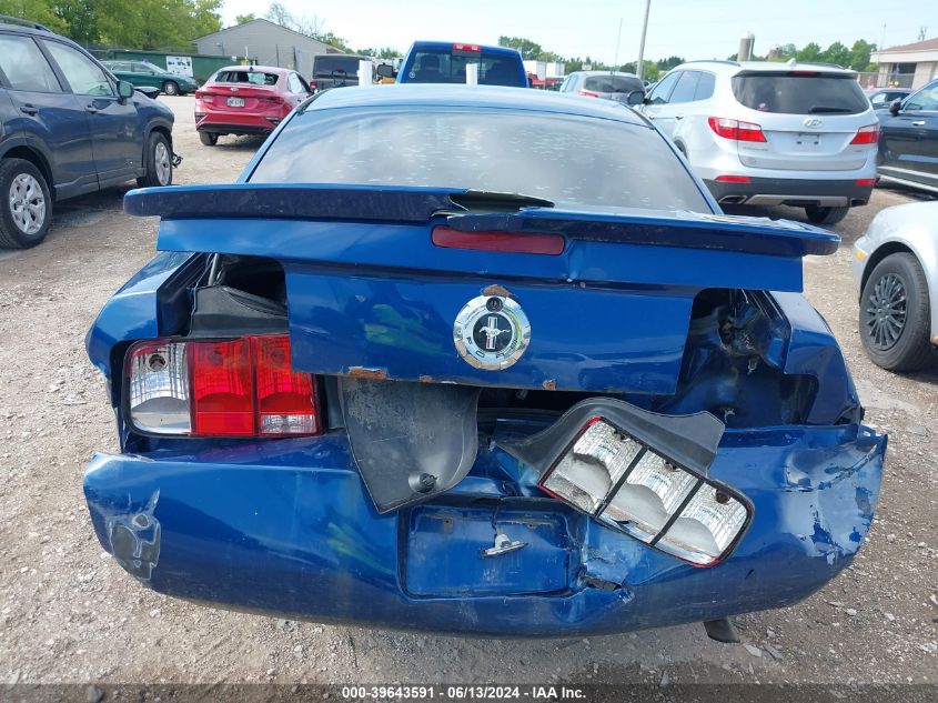 2008 Ford Mustang V6 Deluxe/V6 Premium VIN: 1ZVHT80N585171813 Lot: 39643591