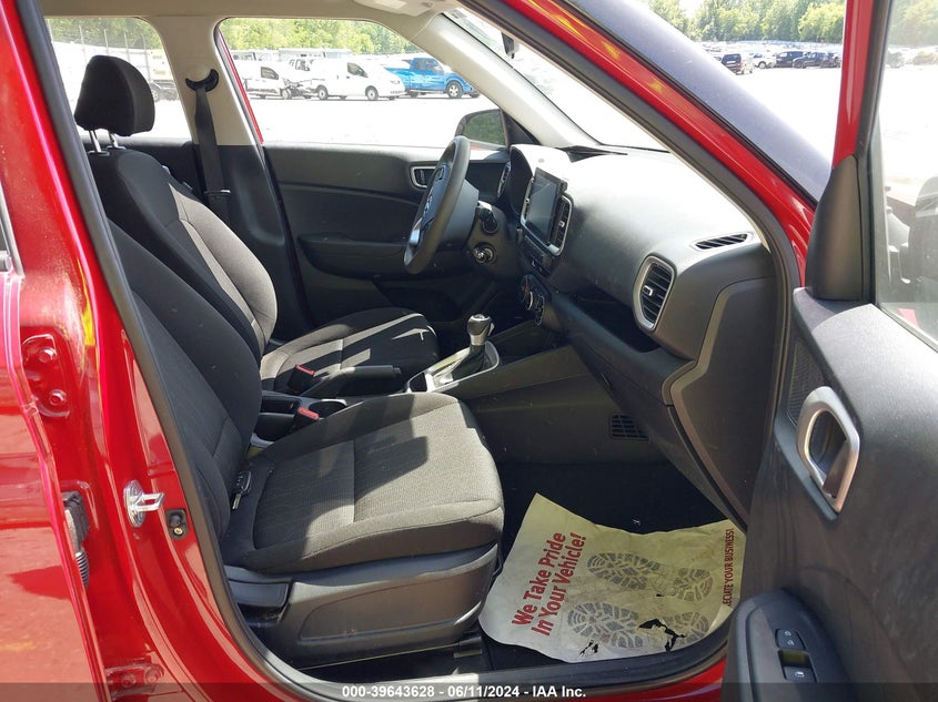 2020 Hyundai Venue Se VIN: KMHRB8A35LU026224 Lot: 39643628