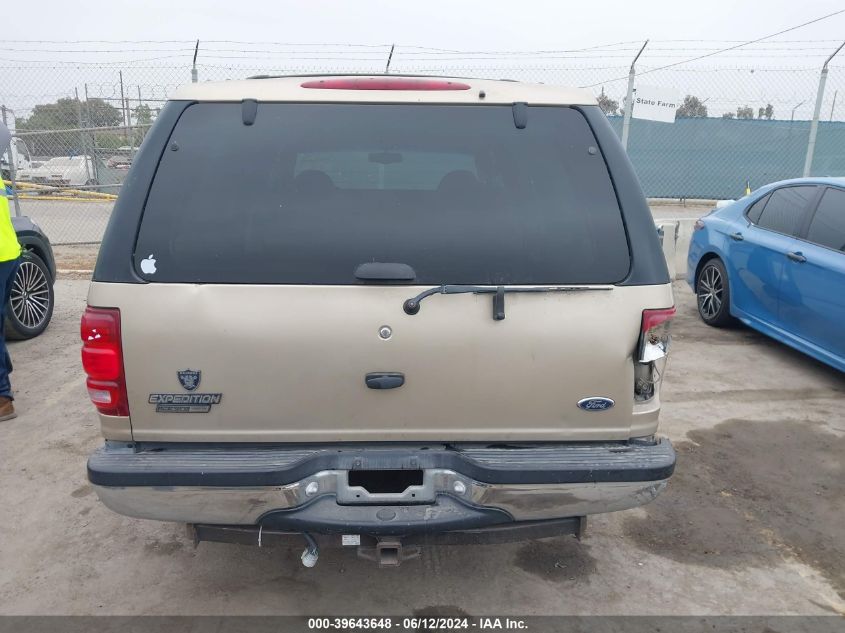 2000 Ford Expedition Xlt VIN: 1FMRU15L5YLB13243 Lot: 39643648