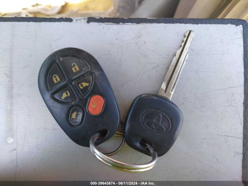 2009 Toyota Sienna Limited VIN: 5TDZK22C89S271256 Lot: 39643674