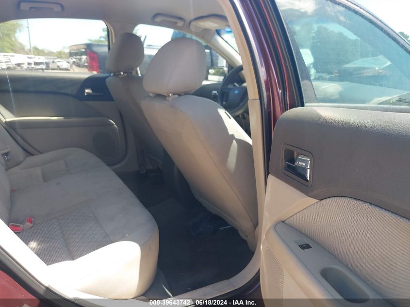 2011 Ford Fusion S VIN: 3FAHP0GA7BR334807 Lot: 39643742