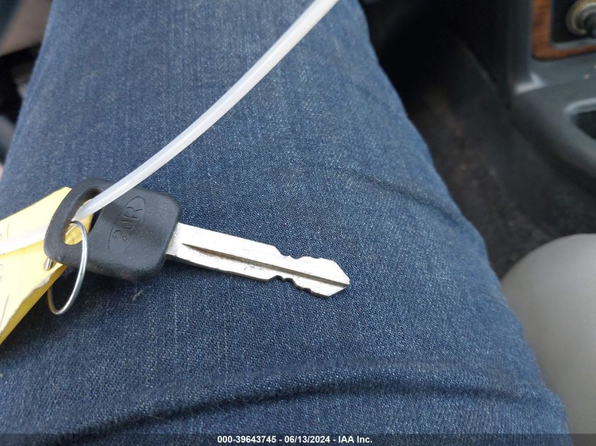 1986 Ford Thunderbird VIN: 1FABP46F0GH239928 Lot: 39643745