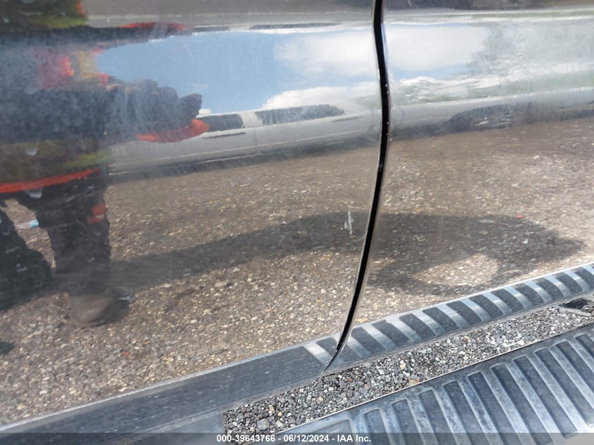 2015 Ford F-250 Lariat VIN: 1FT7W2BTXFEA81102 Lot: 39643766