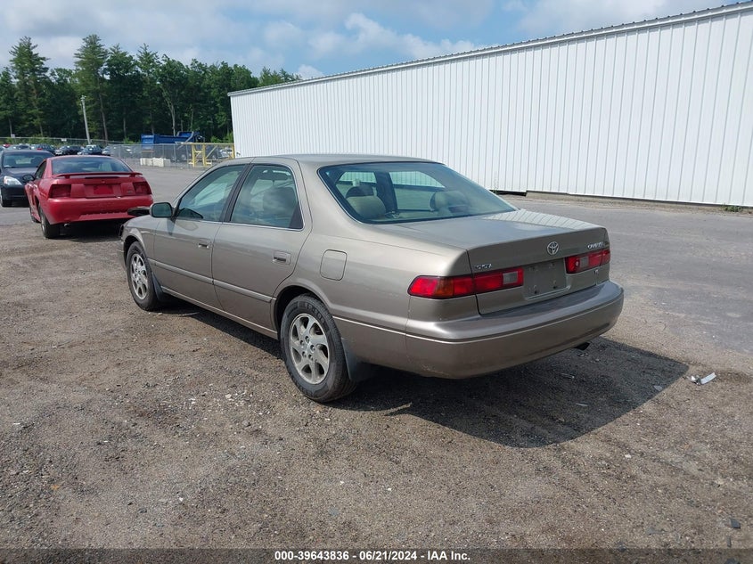 1999 Toyota Camry Xle V6 VIN: JT2BF28K4X0189070 Lot: 39643836