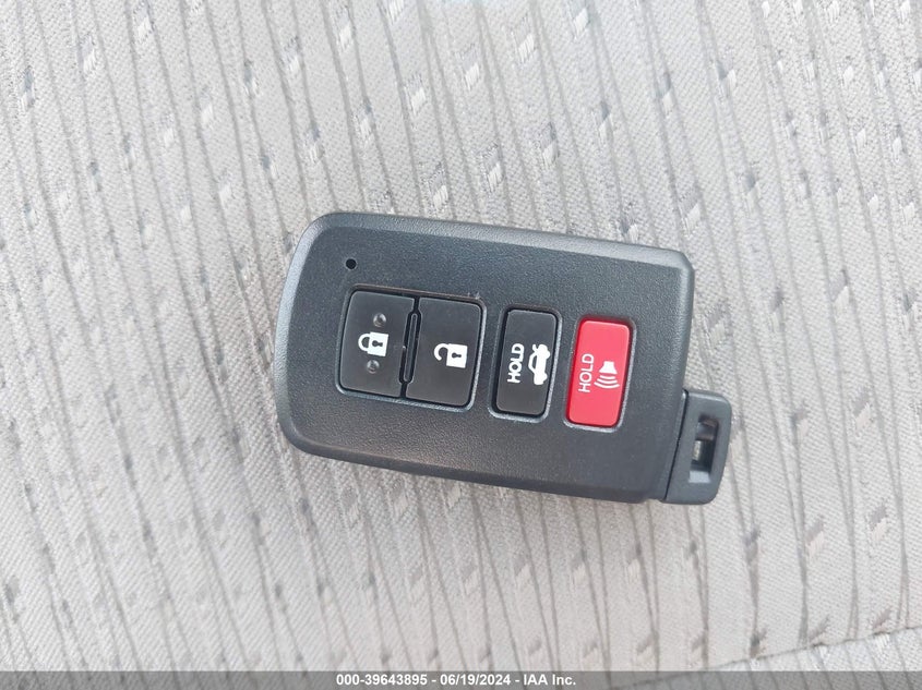 2013 Toyota Camry Hybrid Xle VIN: 4T1BD1FK5DU077890 Lot: 39643895