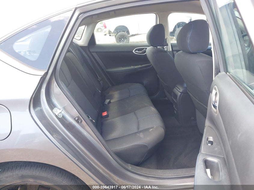 2018 Nissan Sentra Sr VIN: 3N1AB7AP8JY333396 Lot: 39643917