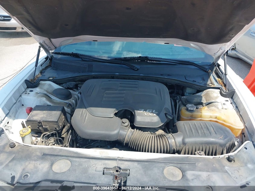 2013 Dodge Charger Se VIN: 2C3CDXBG0DH637013 Lot: 39643957