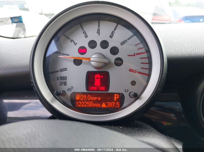 2010 Mini Cooper S Clubman VIN: WMWMM3C52ATP99474 Lot: 39644065