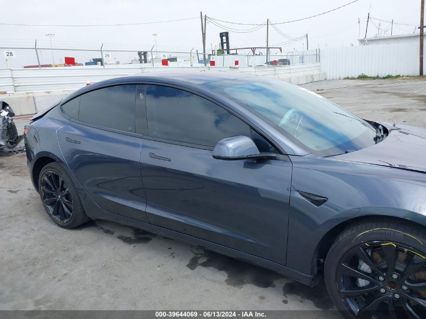 2018 Tesla Model 3 Long Range/Mid Range VIN: 5YJ3E1EA0JF009533 Lot: 39644069