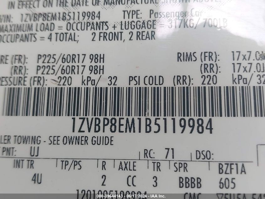 2011 Ford Mustang V6 Premium VIN: 1ZVBP8EM1B5119984 Lot: 39644143