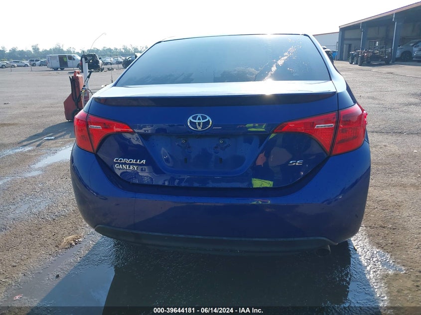 2017 Toyota Corolla Se VIN: 2T1BURHE8HC875409 Lot: 39644181