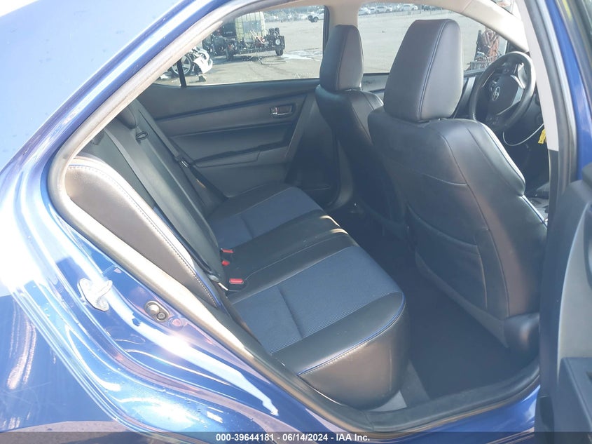 2017 Toyota Corolla Se VIN: 2T1BURHE8HC875409 Lot: 39644181