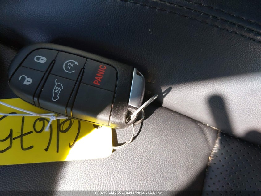 2019 Jeep Grand Cherokee Limited X 4X4 VIN: 1C4RJFBG7KC563680 Lot: 39644255