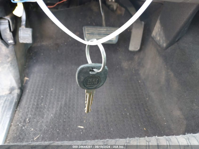 2011 Chevrolet Silverado 1500 Ls VIN: 1GCRCREAXBZ433859 Lot: 39644281