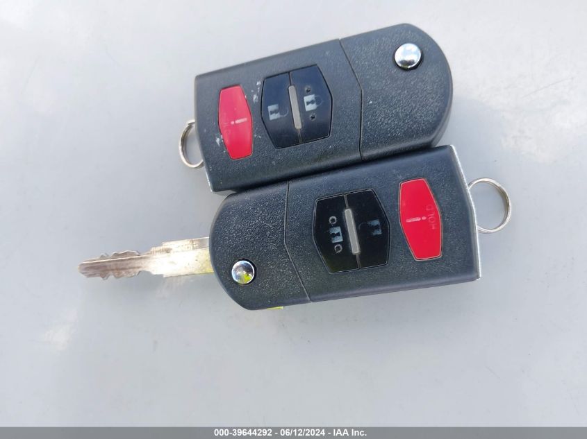 2011 Mazda Mazda3 S Sport VIN: JM1BL1K56B1403153 Lot: 39644292