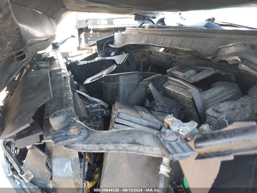 2014 Hyundai Santa Fe Sport 2.4L VIN: 5XYZT3LB4EG147484 Lot: 39644326