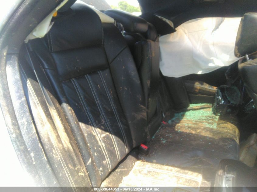 2016 Chrysler 300 300S VIN: 2C3CCABGXGH161597 Lot: 39644353