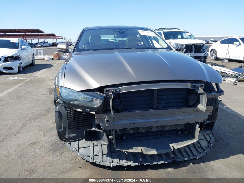 2017 Jaguar Xe 35T Premium VIN: SAJAJ4BV9HA974374 Lot: 39644374