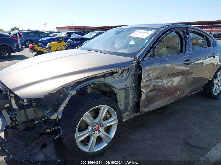 2017 Jaguar Xe 35T Premium VIN: SAJAJ4BV9HA974374 Lot: 39644374