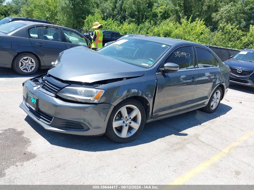 2014 Volkswagen Jetta 2.0L Tdi VIN: 3VWLL7AJ4EM389702 Lot: 39644417