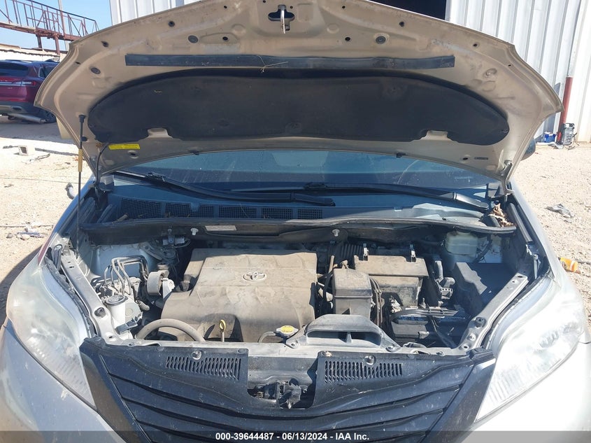 2015 Toyota Sienna L 7 Passenger VIN: 5TDZK3DC5FS608917 Lot: 39644487