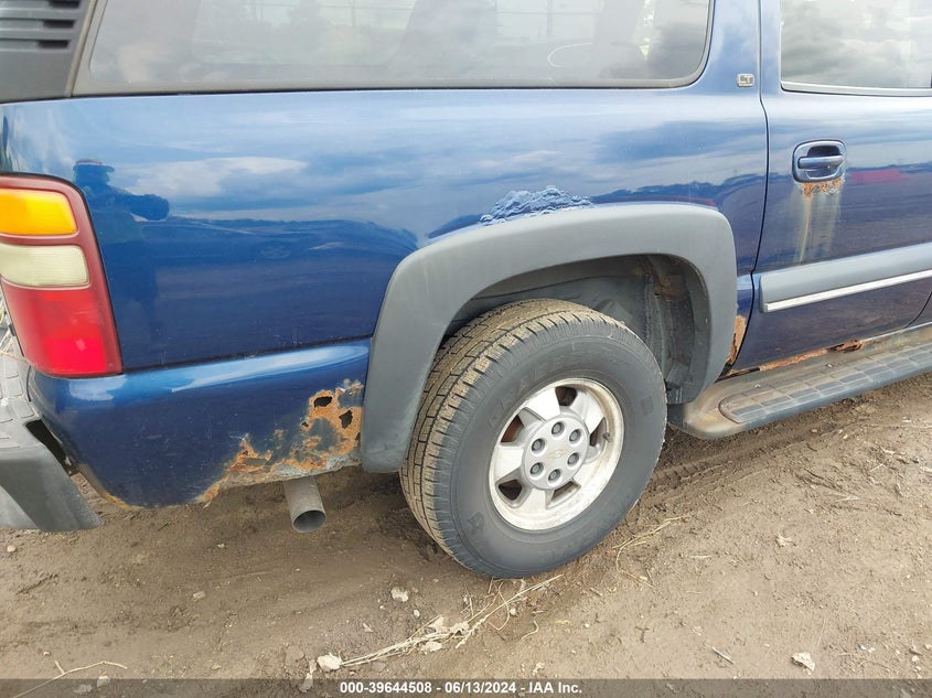 2002 Chevrolet Suburban 1500 Lt VIN: 1GNFK16Z92J133621 Lot: 39644508