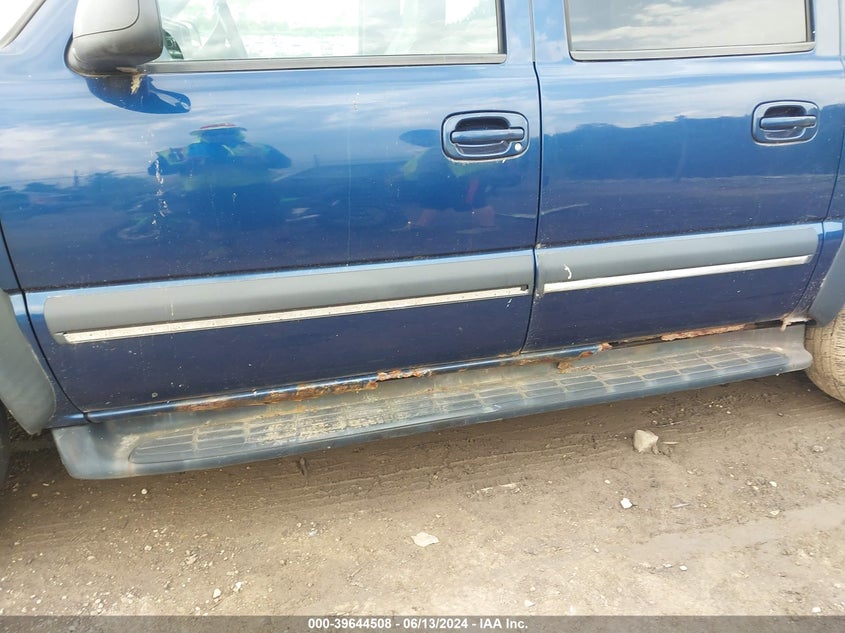 2002 Chevrolet Suburban 1500 Lt VIN: 1GNFK16Z92J133621 Lot: 39644508