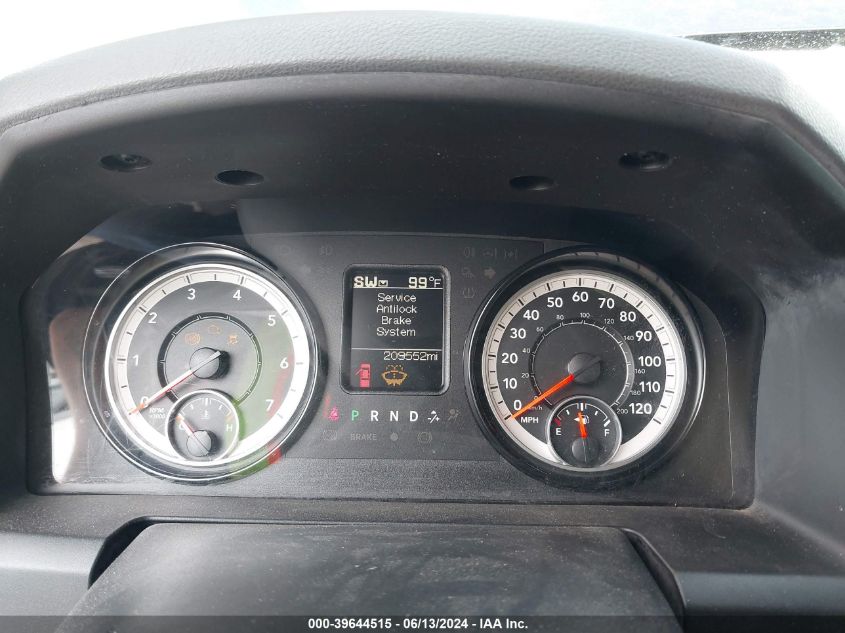 2017 Ram 1500 Tradesman Quad Cab 4X4 6'4 Box VIN: 1C6RR7FT7HS840517 Lot: 39644515