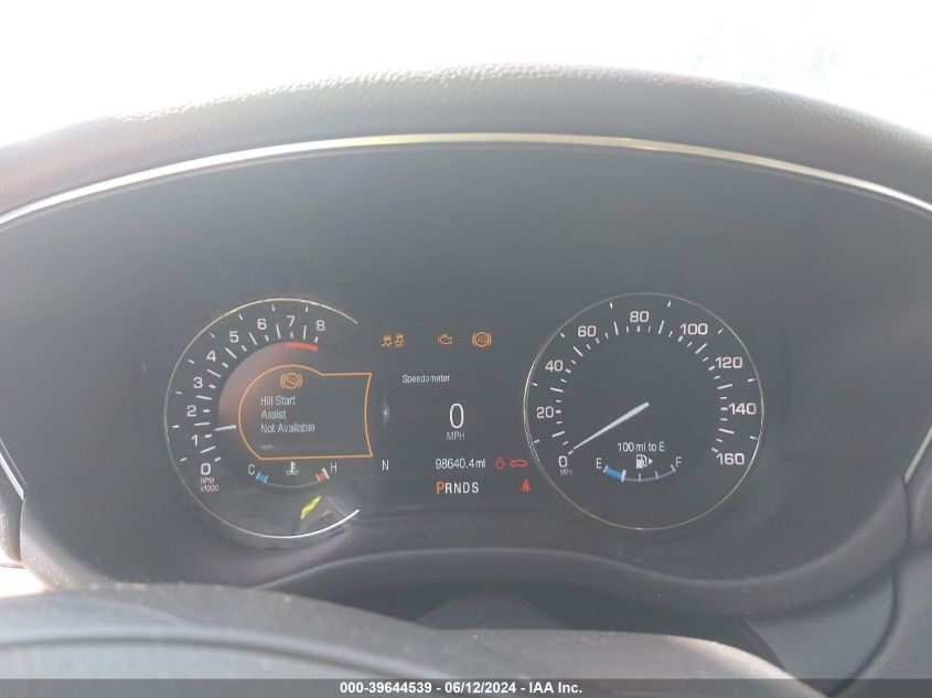 2018 Lincoln Mkc Select VIN: 5LMCJ2C9XJUL32353 Lot: 39644539