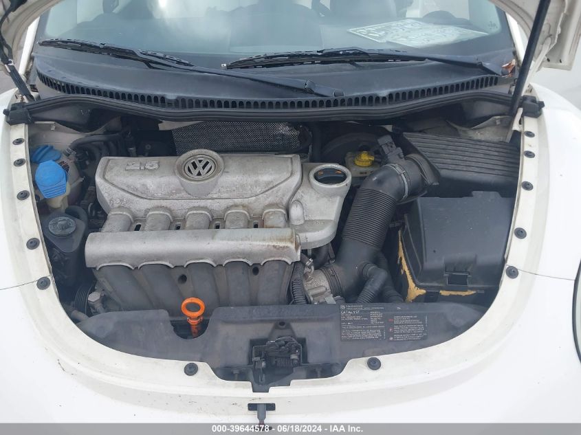 2008 Volkswagen New Beetle Black Tie Edition/Triple White VIN: 3VWFG31C38M511272 Lot: 39644578