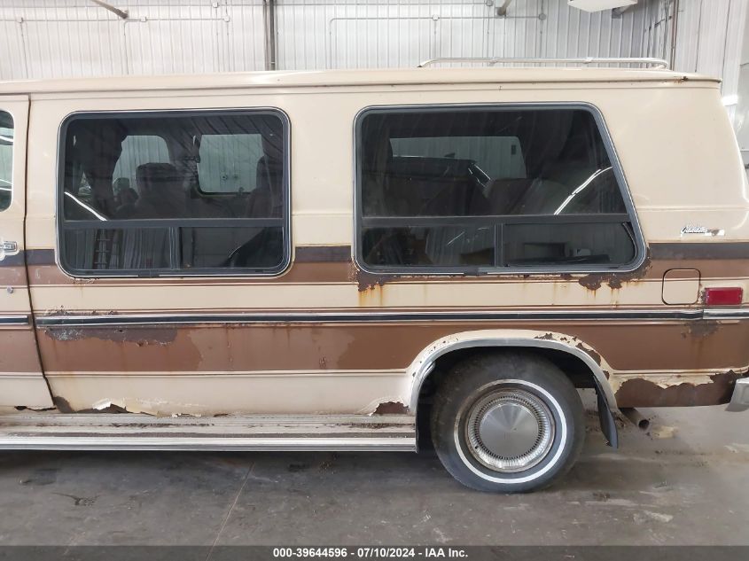 1985 GMC Rally Wagon / Van G2500 VIN: 2GDEG25H2F4522583 Lot: 39644596