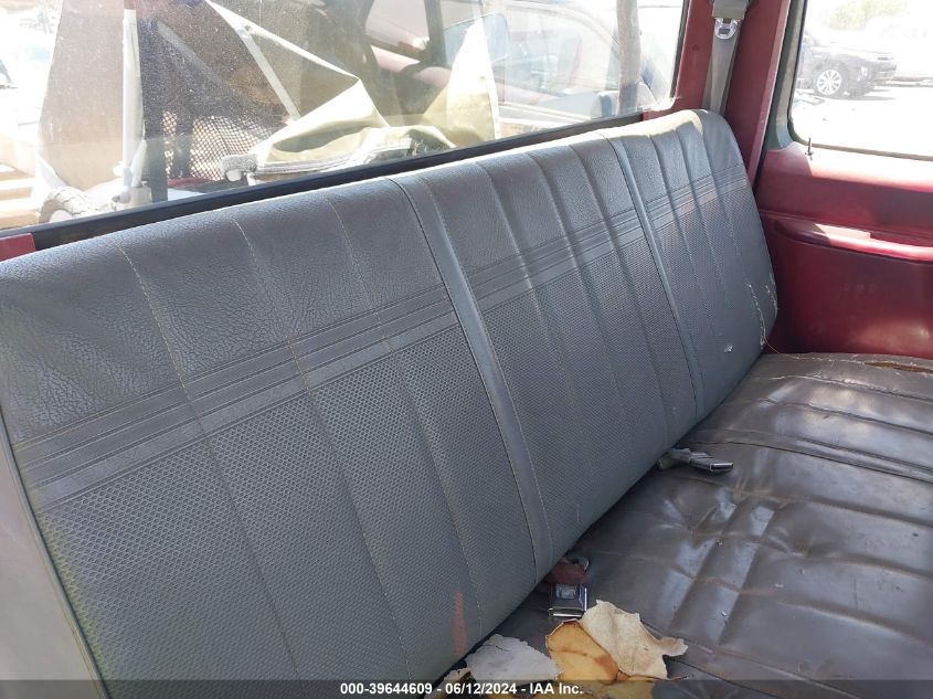 1988 Ford F150 VIN: 1FTEF15Y4JLA17800 Lot: 39644609