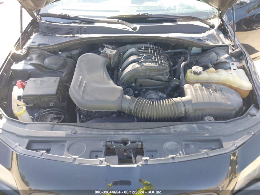 2019 Chrysler 300 300S VIN: 2C3CCABG0KH697953 Lot: 39644654