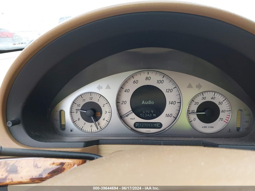 2008 Mercedes-Benz E 350 4Matic VIN: WDBUF87X58B317028 Lot: 39644694