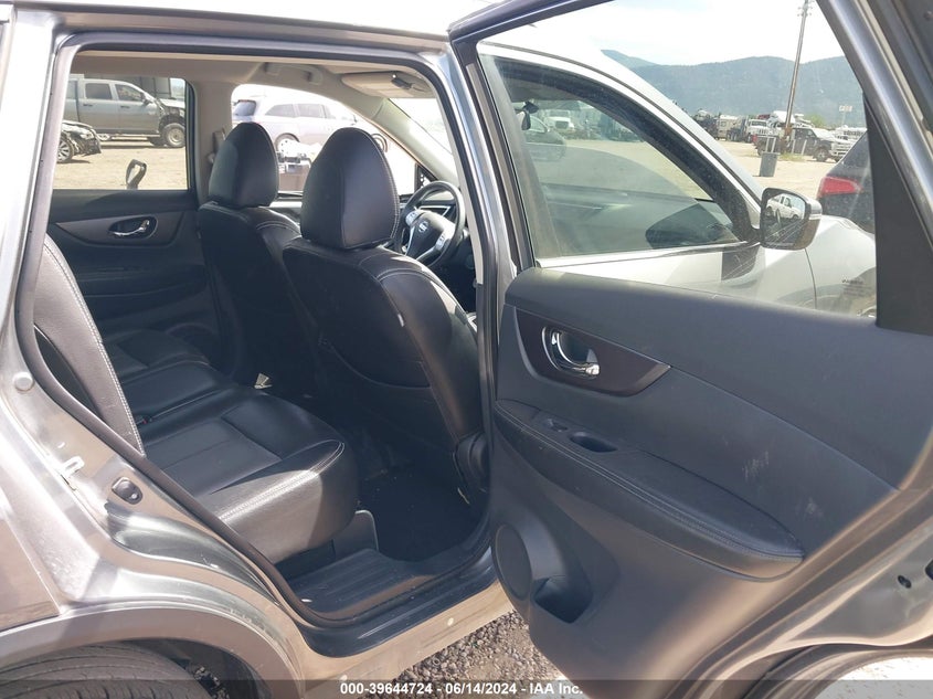 2015 Nissan Rogue Sv VIN: KNMAT2MV9FP553145 Lot: 39644724