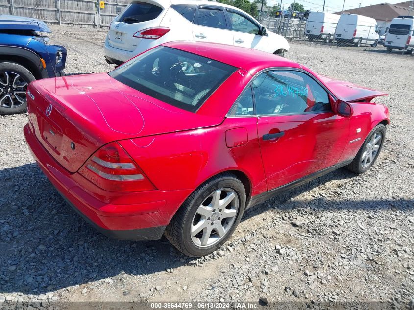 2000 Mercedes-Benz Slk 230 Kompressor VIN: WDBKK47F0YF146121 Lot: 39644769