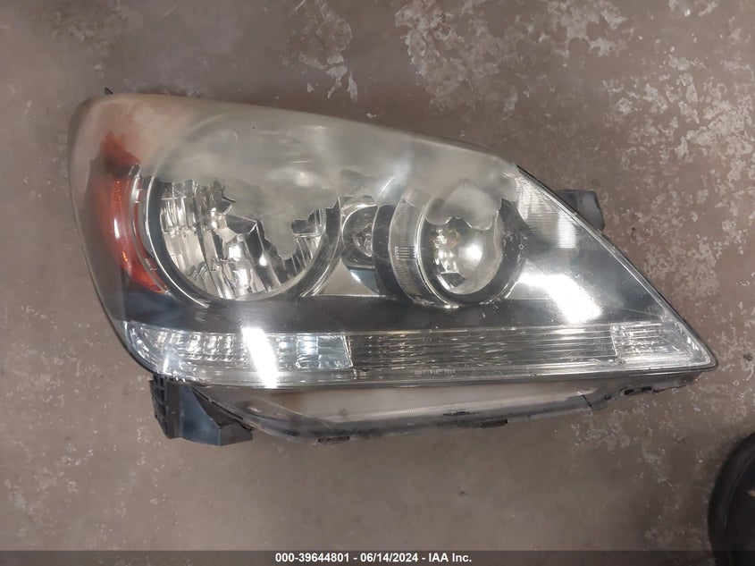 2008 Honda Odyssey Ex-L VIN: 5FNRL38638B070498 Lot: 39644801