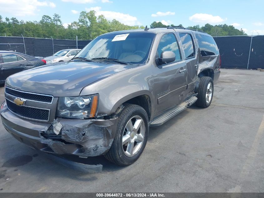 2013 Chevrolet Suburban 1500 Lt VIN: 1GNSKJE77DR335442 Lot: 39644872