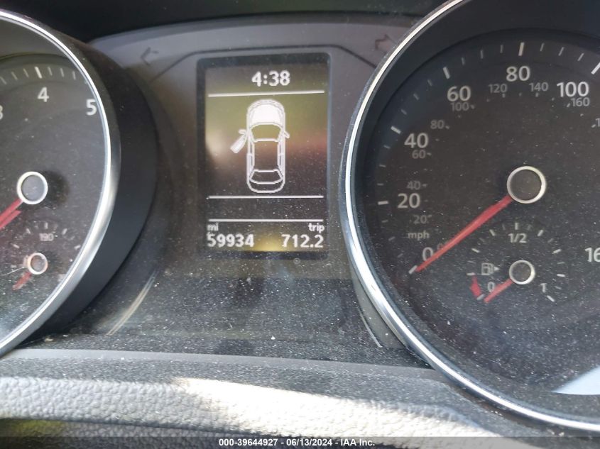 2018 Volkswagen Passat 2.0T R-Line/2.0T S VIN: 1VWAA7A35JC018610 Lot: 39644927